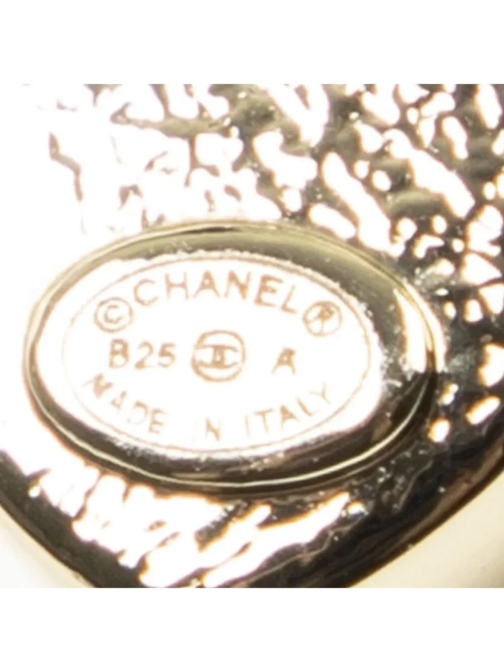 Chanel CC Heart Rhinestone Pendant Gold Plated